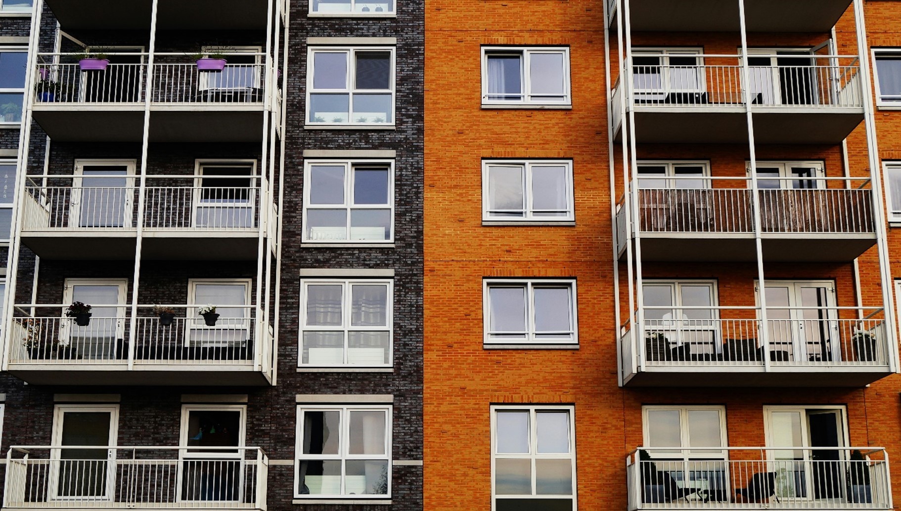 The House Vs. Unit Divide Continues To Grow